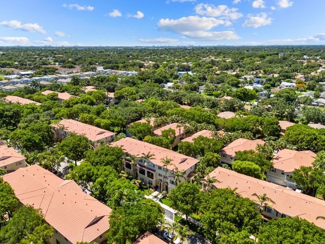 4566 Danson Way, Delray Beach, FL 33445