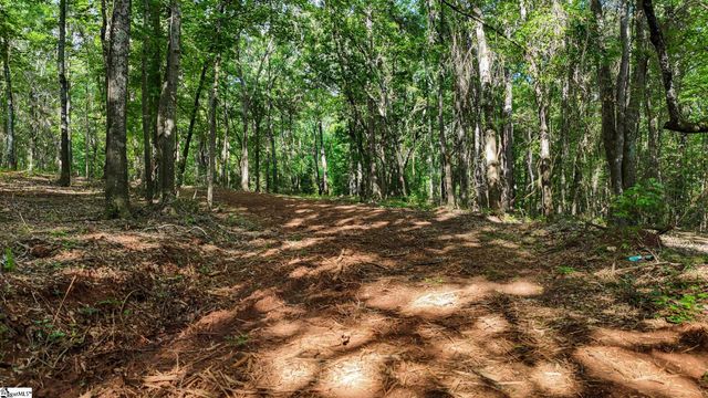 06 Guest Circle, Anderson, SC 29621