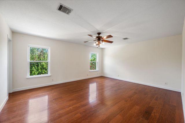 2114 Milan DR, Cedar Park, TX 78613
