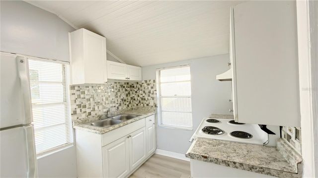 8316 N KLONDYKE STREET, Tampa, FL 33604