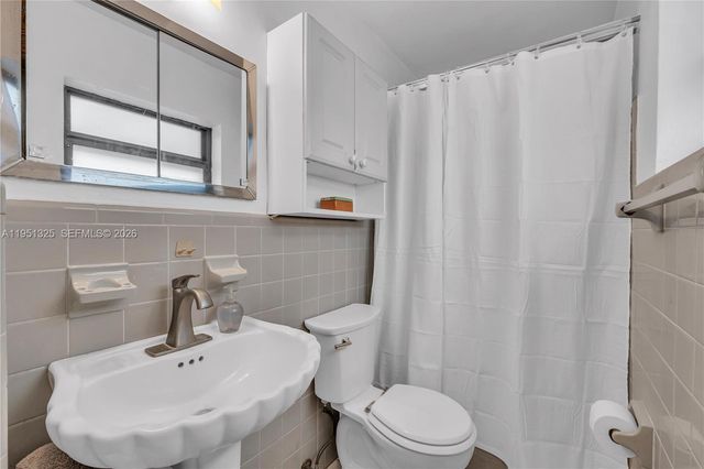 7750 Panama St, Miramar, FL 33023