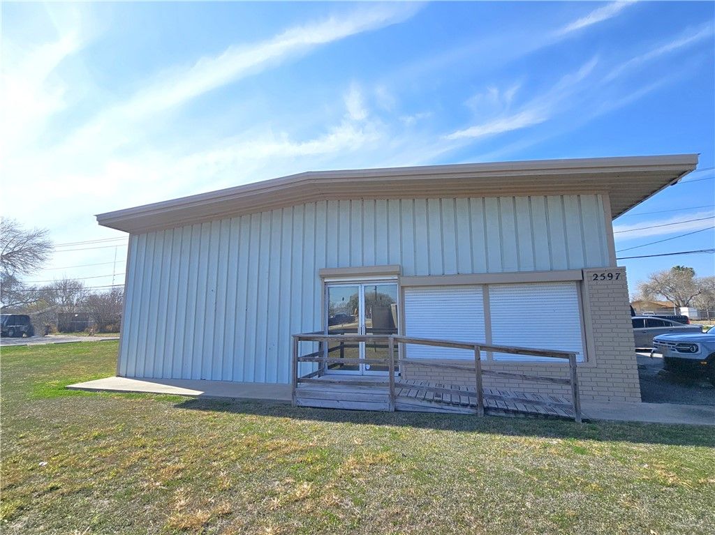 2597 Main St, Ingleside, TX 78362 — exterior