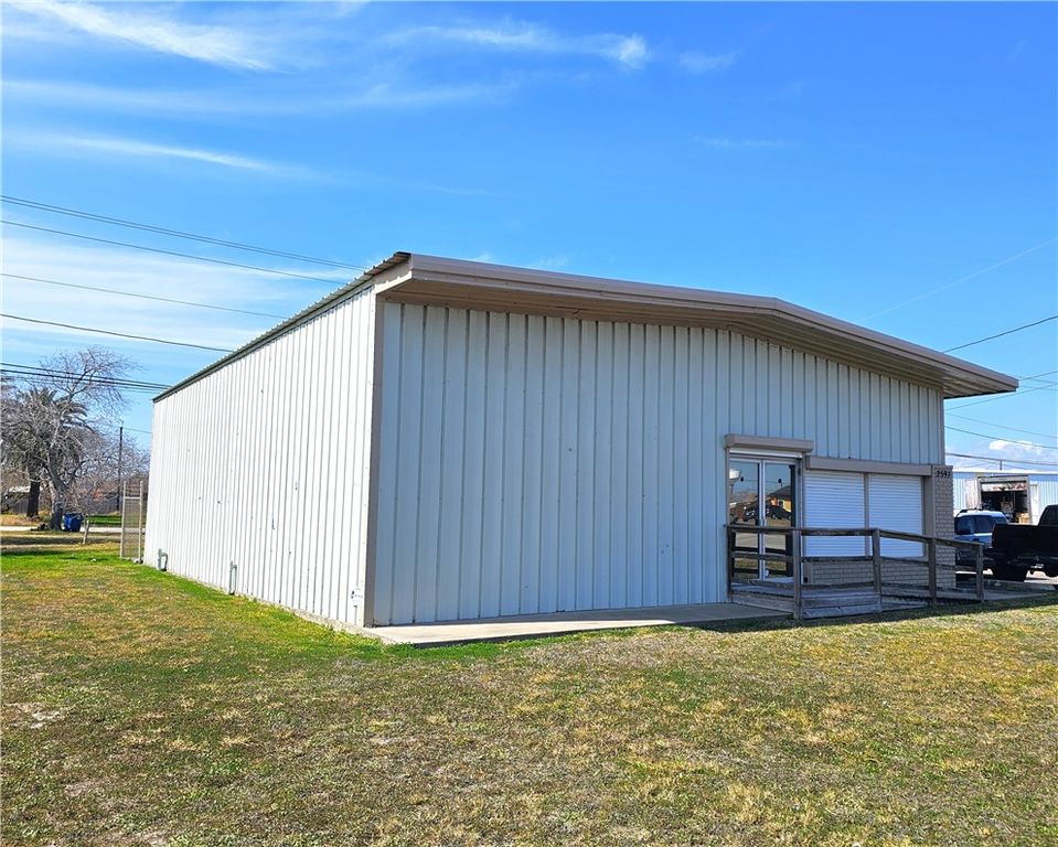 2597 Main St, Ingleside, TX 78362 — photo 5