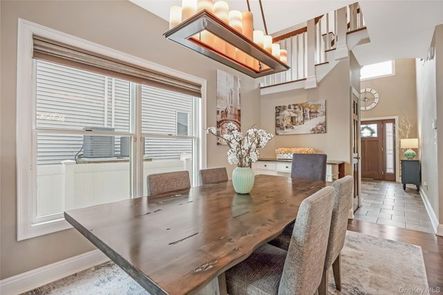 120 Neptune Place, Massapequa, NY 11758