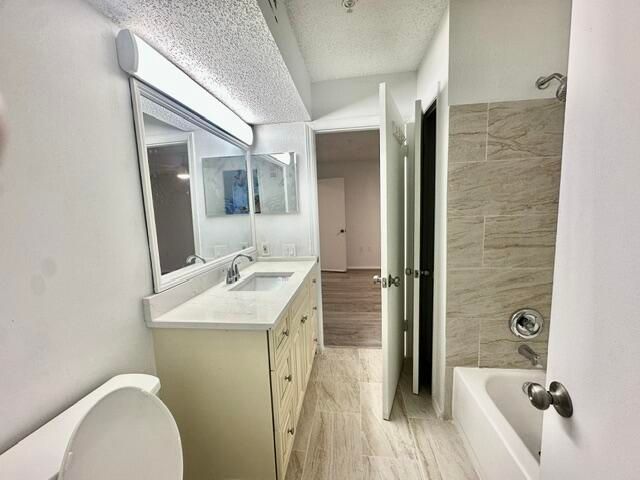 2305 S Congress Avenue 11, Boynton Beach, FL 33426