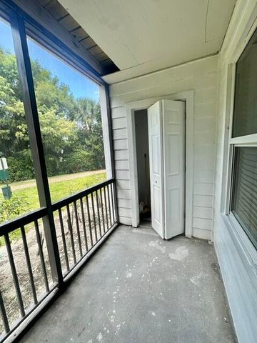 2305 S Congress Avenue 11, Boynton Beach, FL 33426