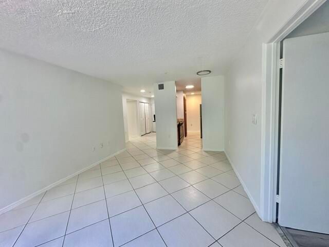 2305 S Congress Avenue 11, Boynton Beach, FL 33426