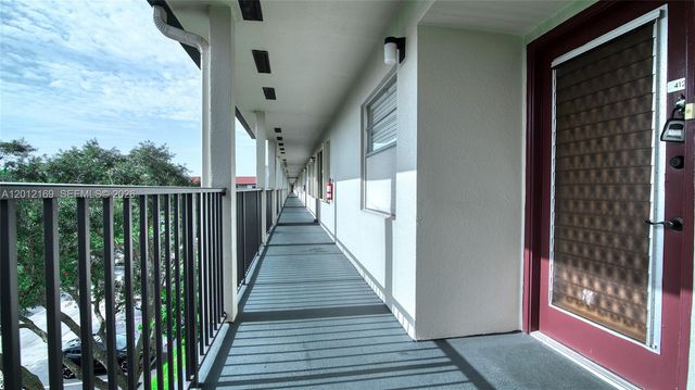 12950 SW 13th Street 412D, Pembroke Pines, FL 33027