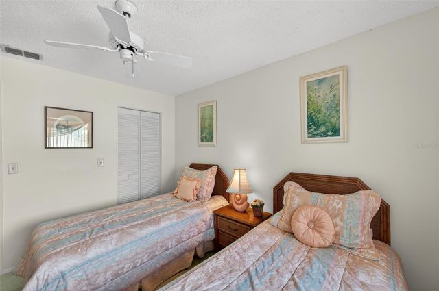 2617 SYCAMORE DRIVE, Clearwater, FL 33763