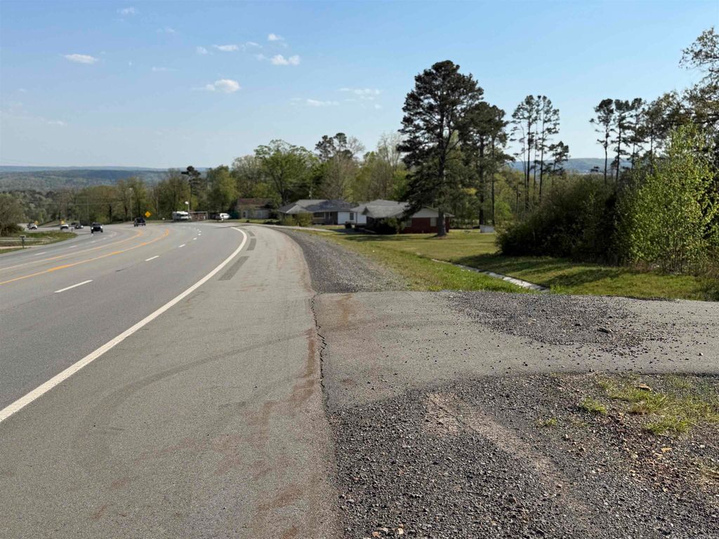 1989 Hwy 65, Clinton, AR 72031