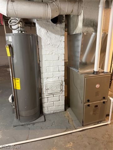 3865 W 40th Street, Cleveland, OH 44109