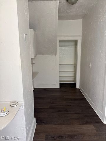 3865 W 40th Street, Cleveland, OH 44109