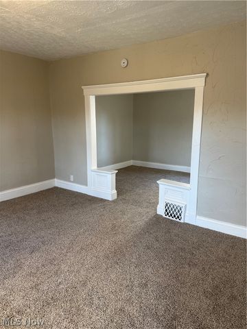 3865 W 40th Street, Cleveland, OH 44109