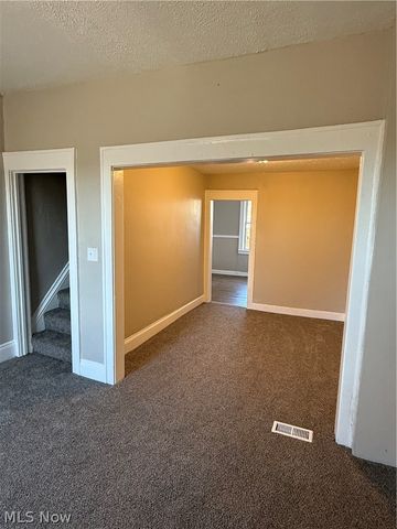 3865 W 40th Street, Cleveland, OH 44109