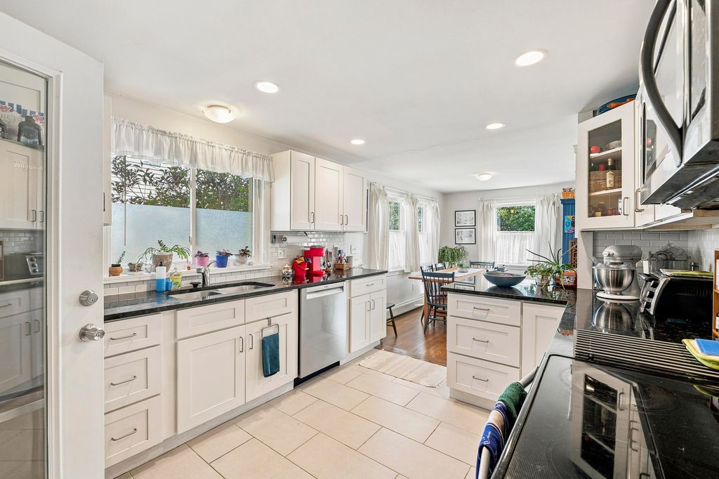 51 Pine Haven Terrace, South Portland, ME 04106 — photo 5