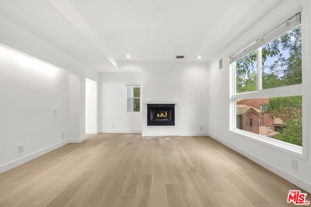 11 Bridle Lane, Bell Canyon, CA 91307