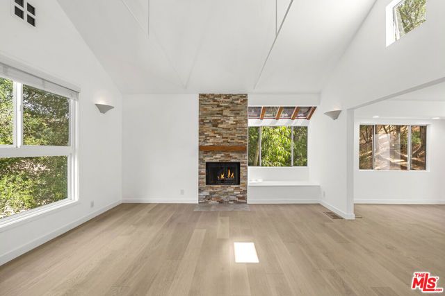 11 Bridle Lane, Bell Canyon, CA 91307