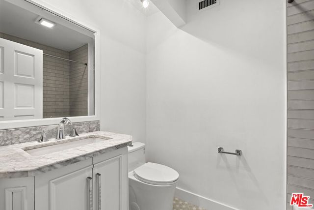 11 Bridle Lane, Bell Canyon, CA 91307