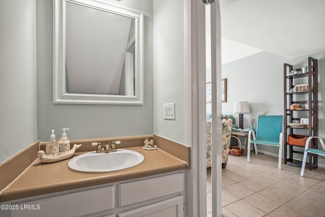 4 Harbor Drive K207, Harbor Island, SC 29920