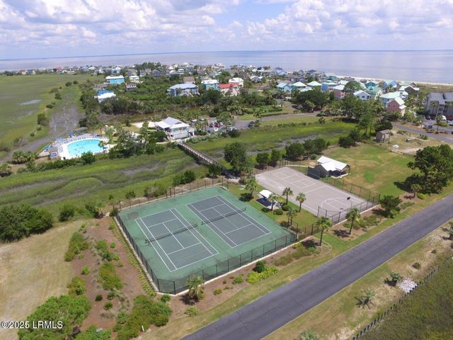 4 Harbor Drive K207, Harbor Island, SC 29920