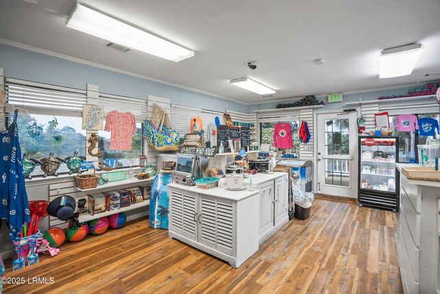 4 Harbor Drive K207, Harbor Island, SC 29920