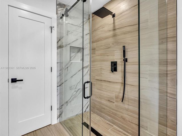 1501 NW 109th Ter, Pembroke Pines, FL 33026