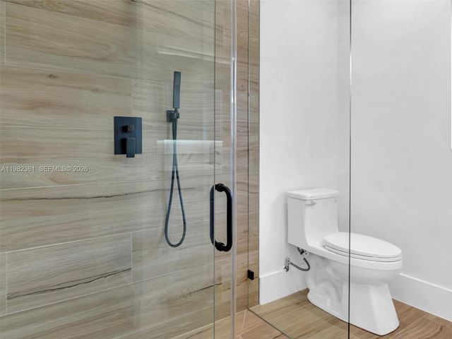 1501 NW 109th Ter, Pembroke Pines, FL 33026