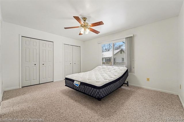 32890 Chapman Circle, Westland, MI 48185