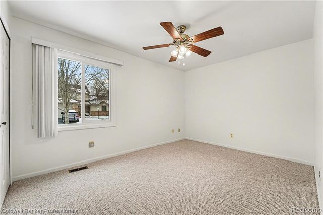 32890 Chapman Circle, Westland, MI 48185