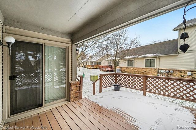 32890 Chapman Circle, Westland, MI 48185