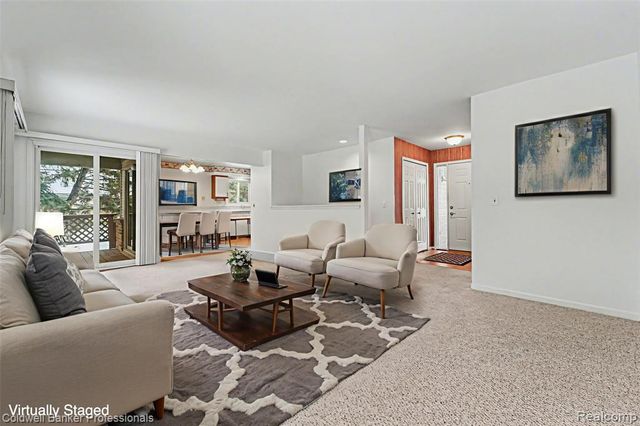 32890 Chapman Circle, Westland, MI 48185