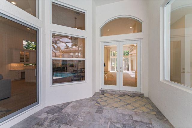 128 Abondance Drive, Palm Beach Gardens, FL 33410