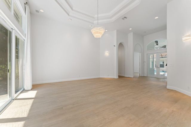 128 Abondance Drive, Palm Beach Gardens, FL 33410