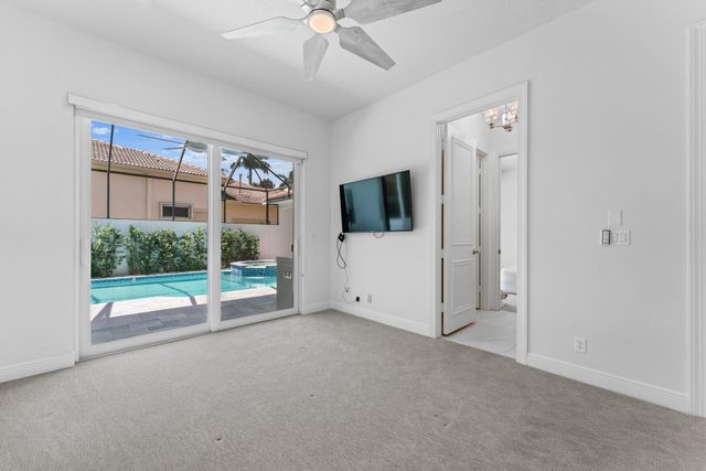 128 Abondance Drive, Palm Beach Gardens, FL 33410