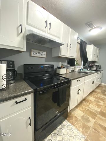 306 Chavasse Avenue, Henderson, NC 27536