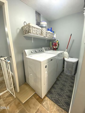 306 Chavasse Avenue, Henderson, NC 27536