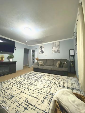 306 Chavasse Avenue, Henderson, NC 27536