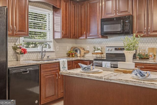 1 Oxford Place NW, Rome, GA 30165