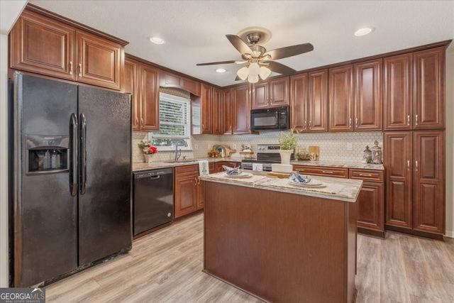 1 Oxford Place NW, Rome, GA 30165