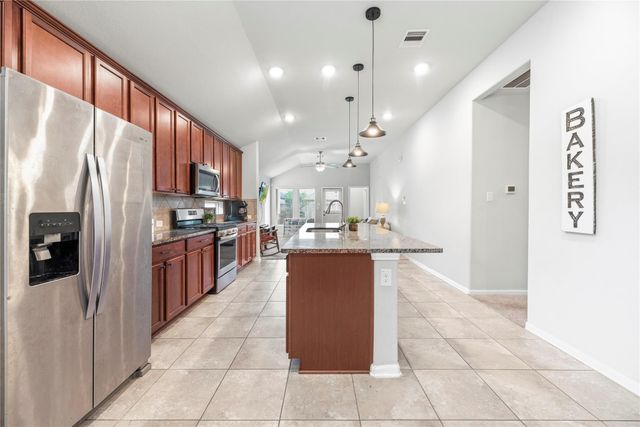 5227 Ivory Glass Drive, Katy, TX 77493