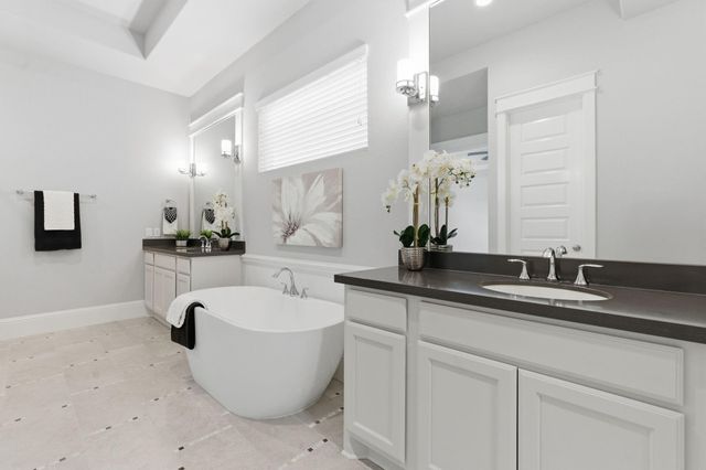 2208 Salt Grass Trail, Conroe, TX 77384