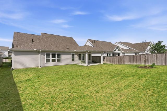 2208 Salt Grass Trail, Conroe, TX 77384