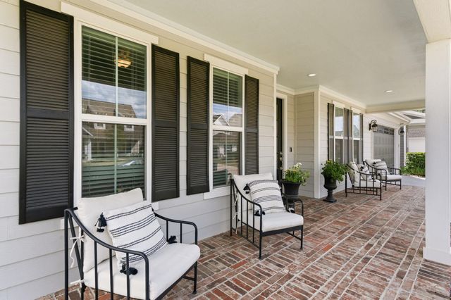 2208 Salt Grass Trail, Conroe, TX 77384