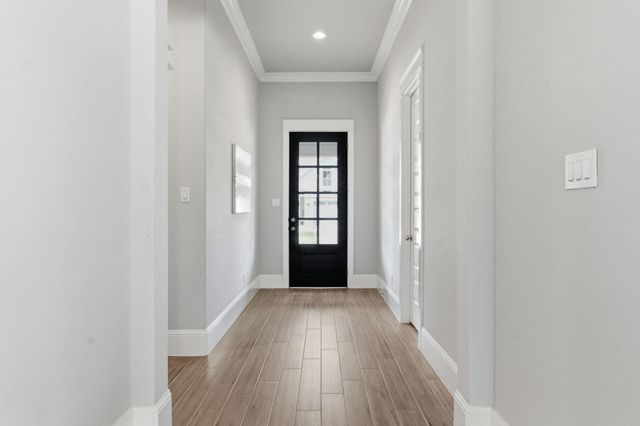 2208 Salt Grass Trail, Conroe, TX 77384