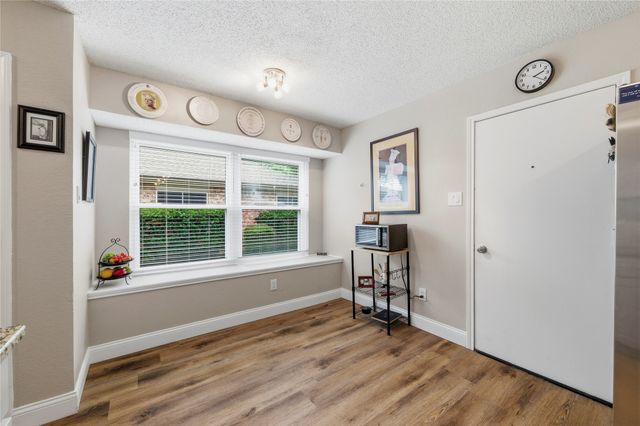 3824 Horizon Drive, Bedford, TX 76021