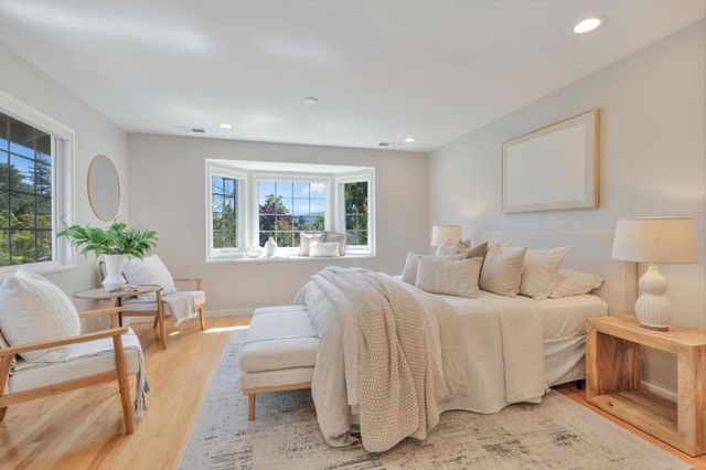 1053 Tulane Drive, Mountain View, CA 94040