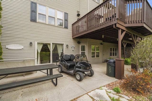 412 LEDGEWOOD DRIVE, Fond Du Lac, WI 54937