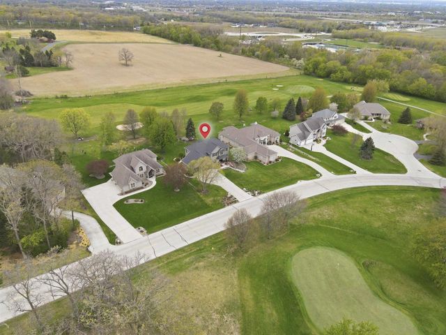 412 LEDGEWOOD DRIVE, Fond Du Lac, WI 54937