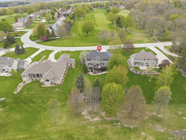 412 LEDGEWOOD DRIVE, Fond Du Lac, WI 54937