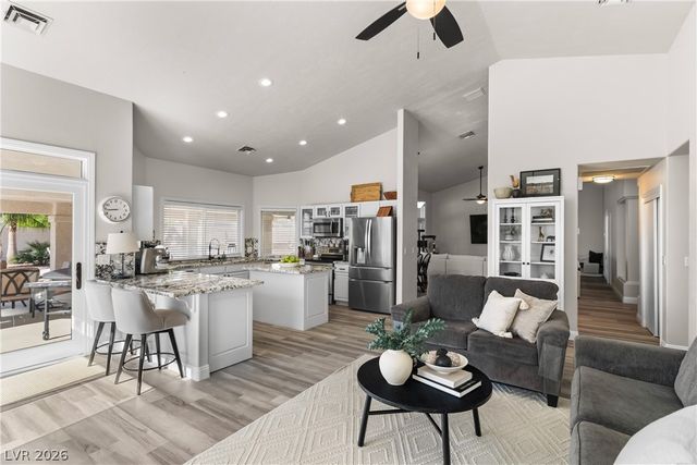 5925 North Campbell Road, Las Vegas, NV 89149